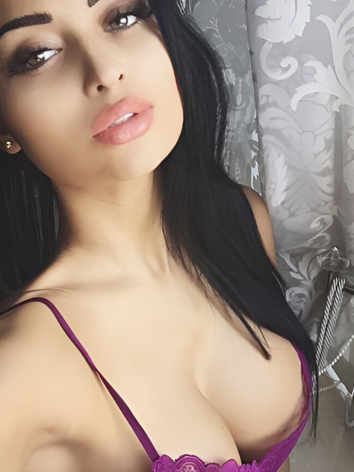 Евлалия привлекательная девушка из Волжского цена от 2000 руб