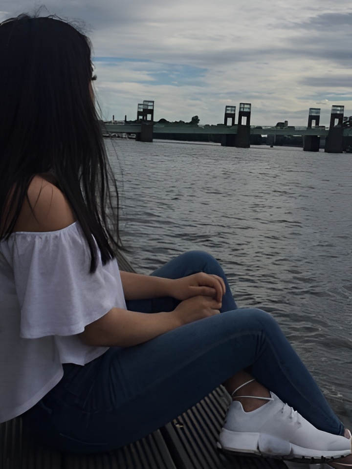 Марта привлекательная девушка из Волжского цена от 2500 руб