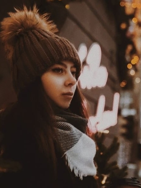 Карина из Волжского