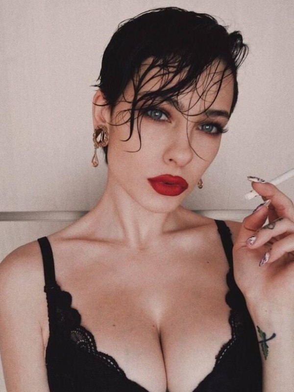 Александра из Волжского